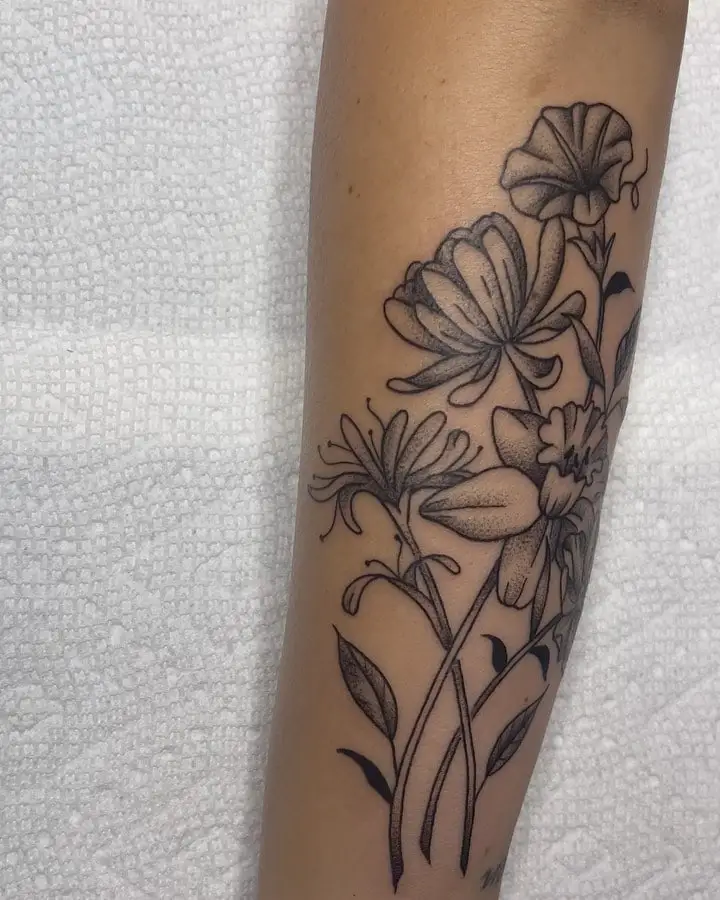 Fine line bouquet of birth flowers